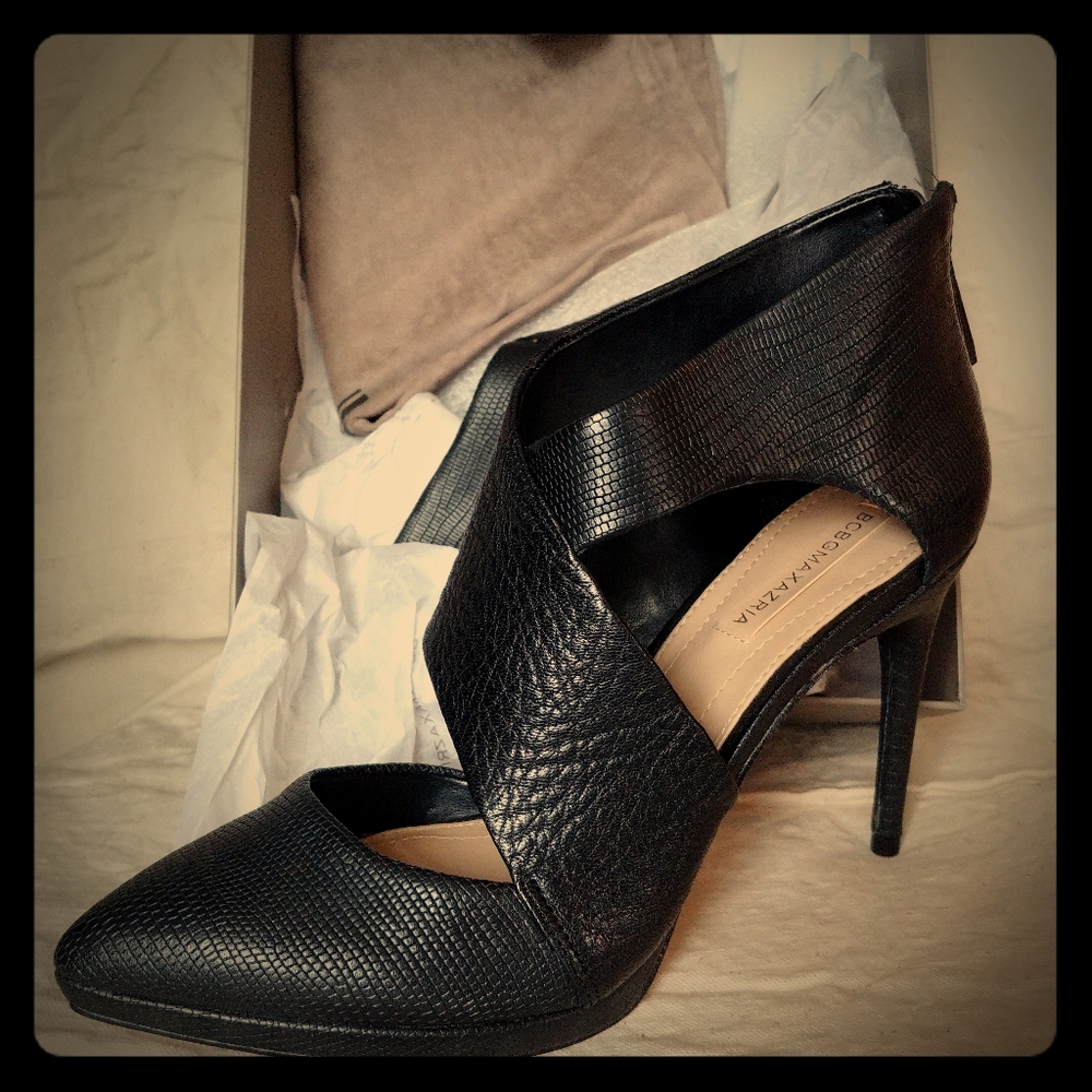 Bcbg black heels nib new